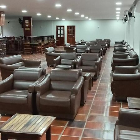 Flat Cavalinho Branco - Vista Do Lago E Piscina Aquecida Aguas de Lindoia Ngoại thất bức ảnh